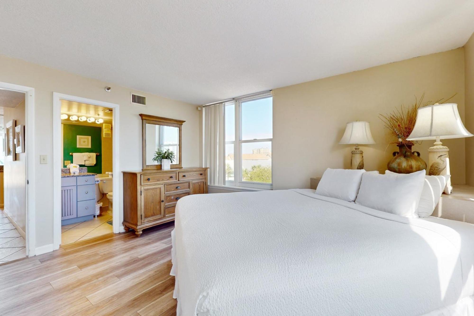 Magnolia House At Destin Pointe II Apartment Room photo